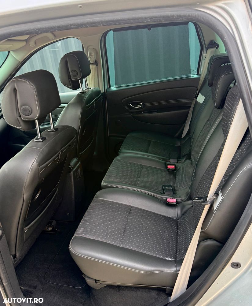 Renault Scenic - 9