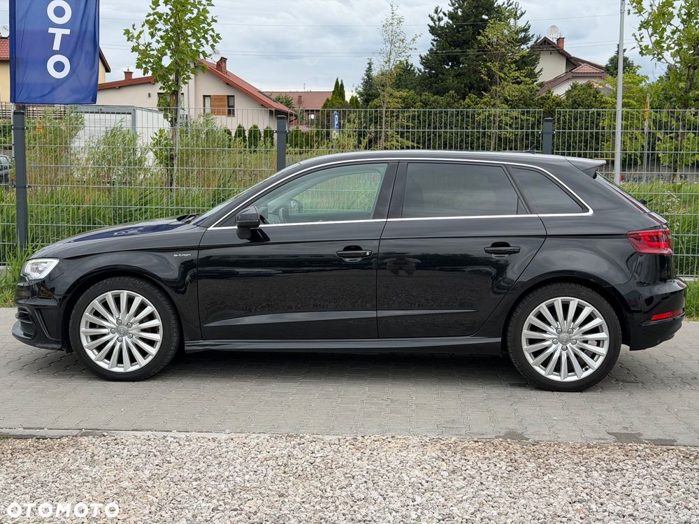 Audi A3 Sportback 1.4 TFSI e-tron Ambition - 2