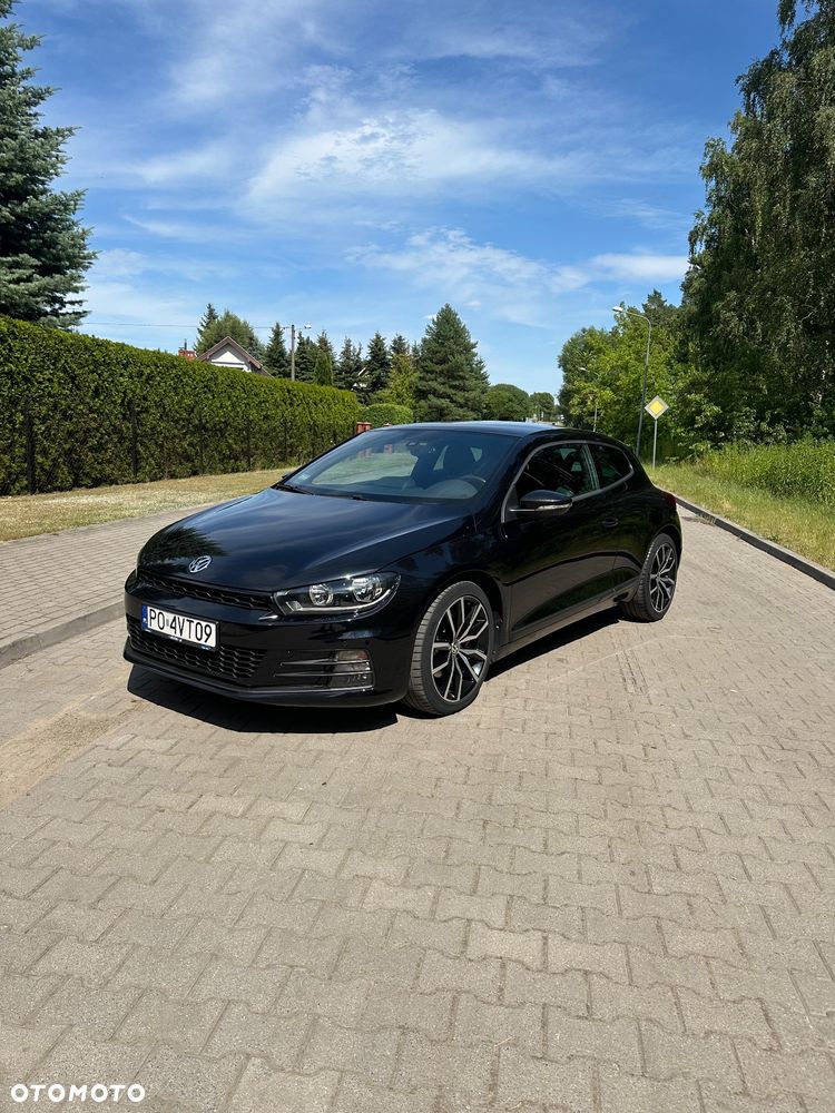 Volkswagen Scirocco 2.0 TSI (BlueMotion Technology) DSG - 2