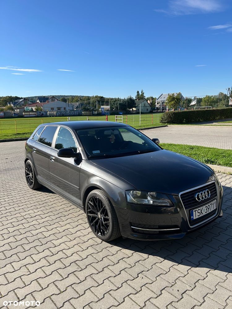 Audi A3 Sportback 1.6 TDI DPF Ambition - 2