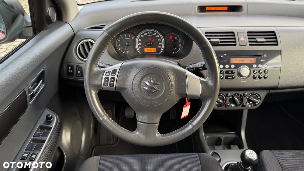 Suzuki Swift 1.3 JB Edition - 26