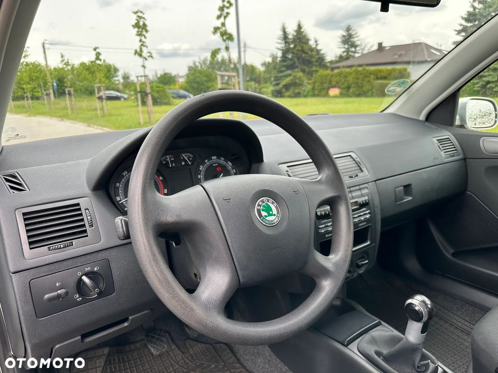Skoda Fabia - 14