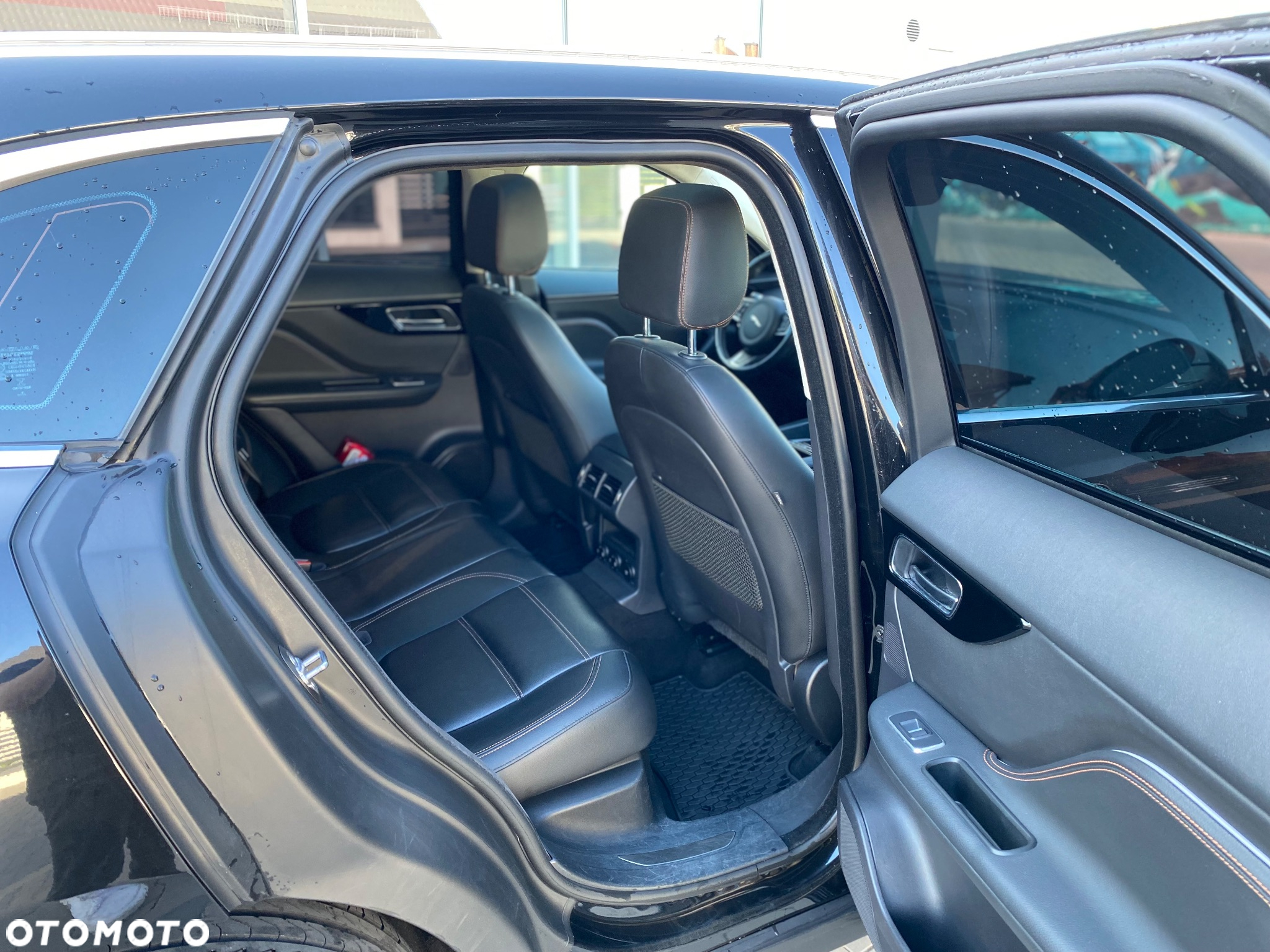 Jaguar F-Pace 20d AWD Prestige - 14