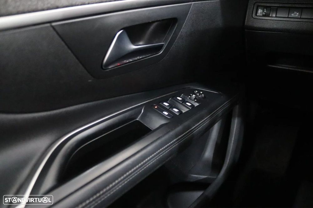Peugeot 5008 1.2 PureTech Allure - 11