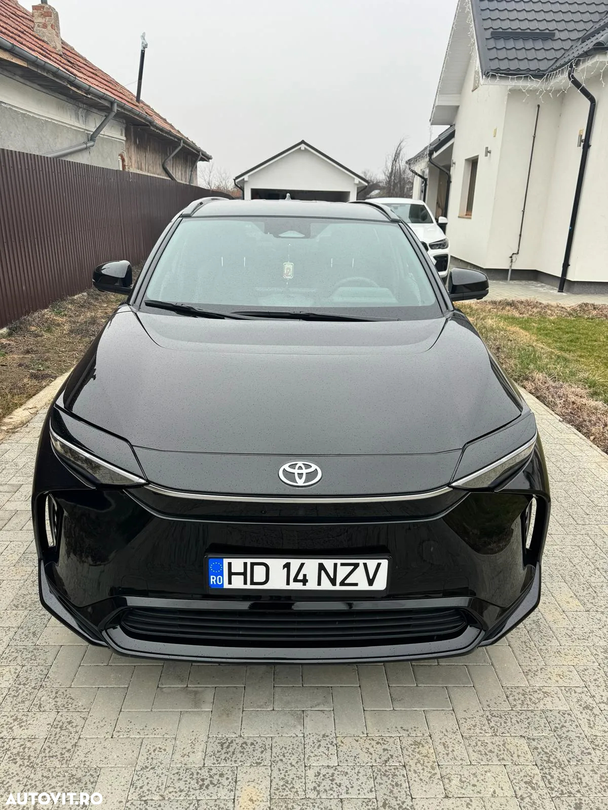 Toyota BZ4X 150 KW FWD (4x2) Exclusive - 2