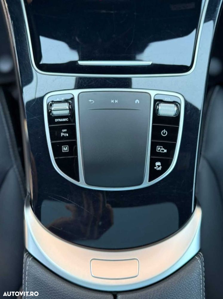 Mercedes-Benz GLC - 28