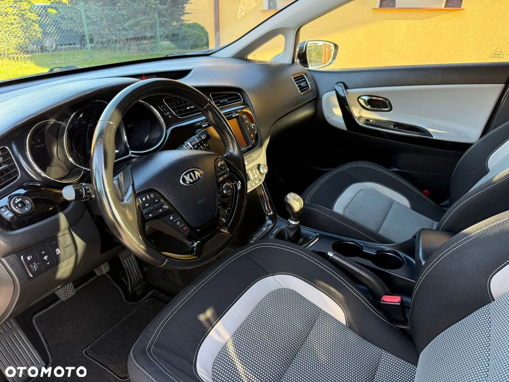 Kia Ceed 1.6 CRDi S - 11
