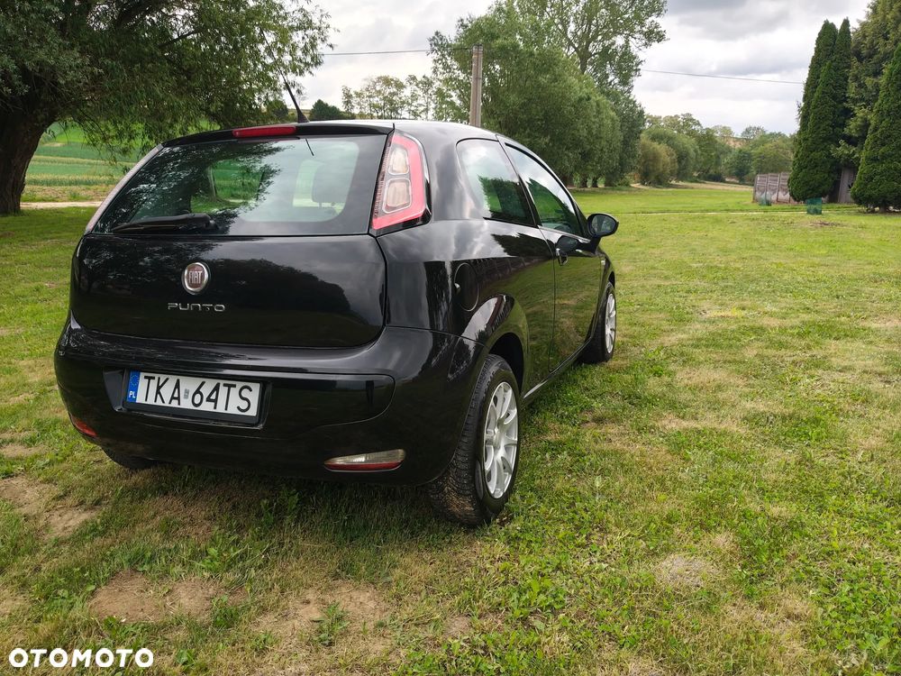 Fiat Punto 1.4 Easy S&S - 17