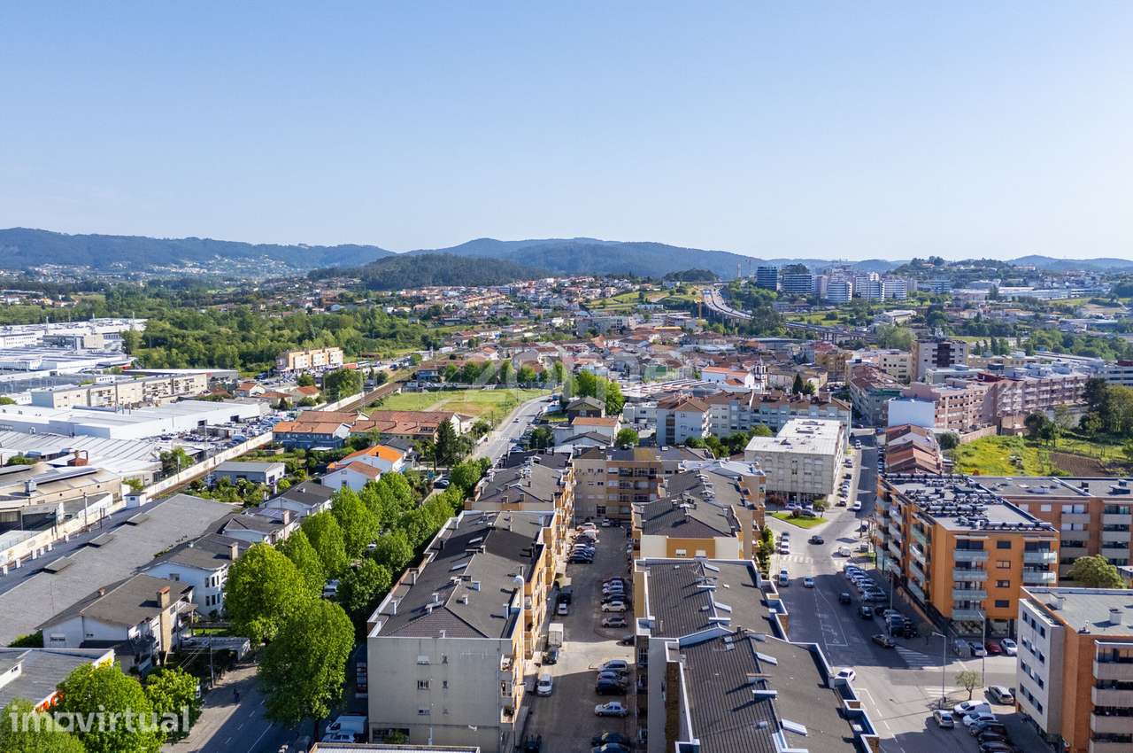 Apartamento T3 em Ferreiros, Braga - Grande imagem: 3/29