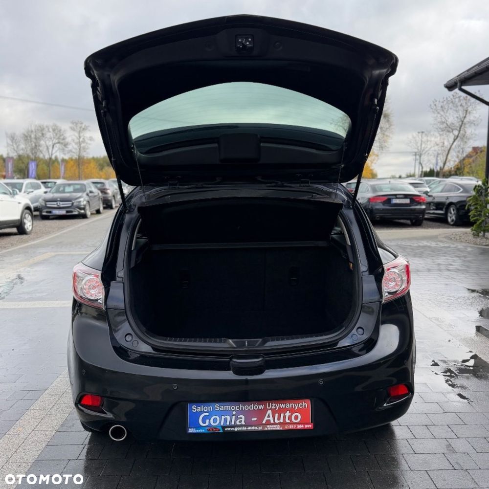 Mazda 3 - 10