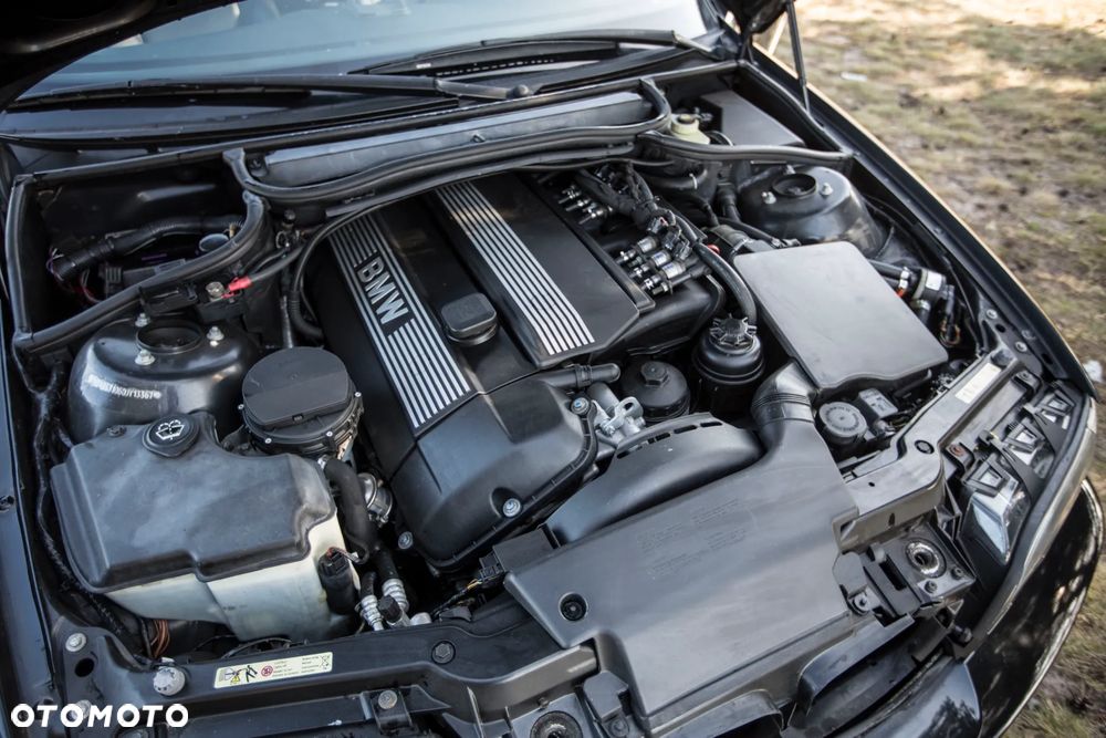 BMW Seria 3 325 Ci Edition Sport - 9