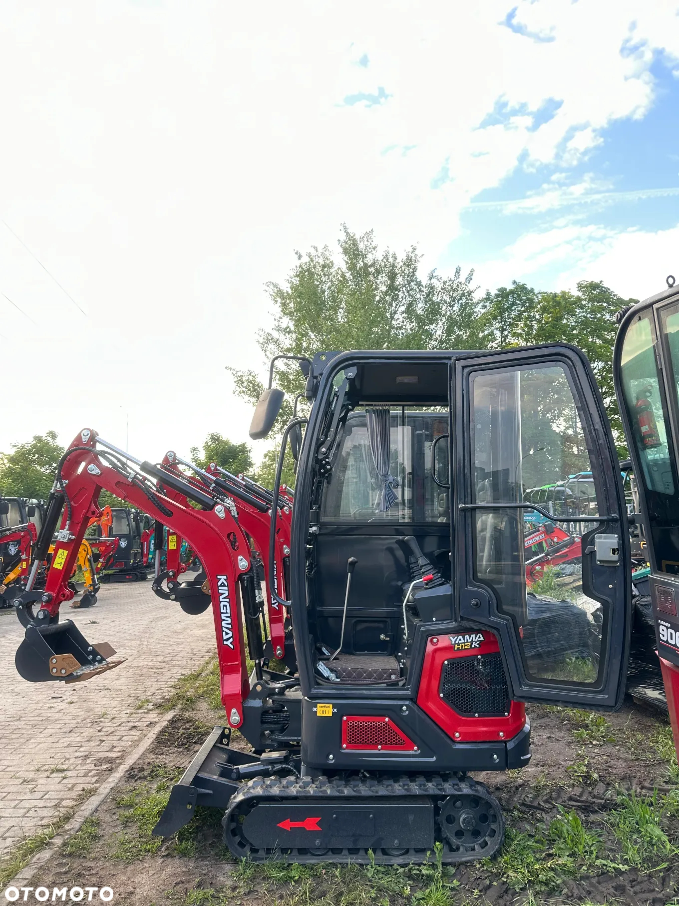 Kingway YAMA H12K Kabina Chłodnica Joistick 1200kg Ramię SKR + 3 łyżki - 9