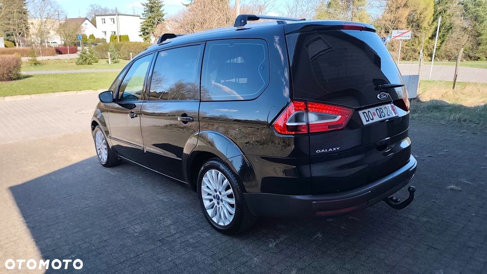 Ford Galaxy 2.0 TDCi Ghia - 35
