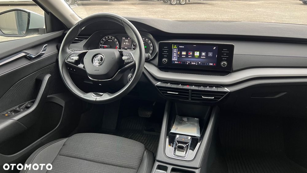 Skoda Octavia 2.0 TDI SCR Ambition DSG - 6