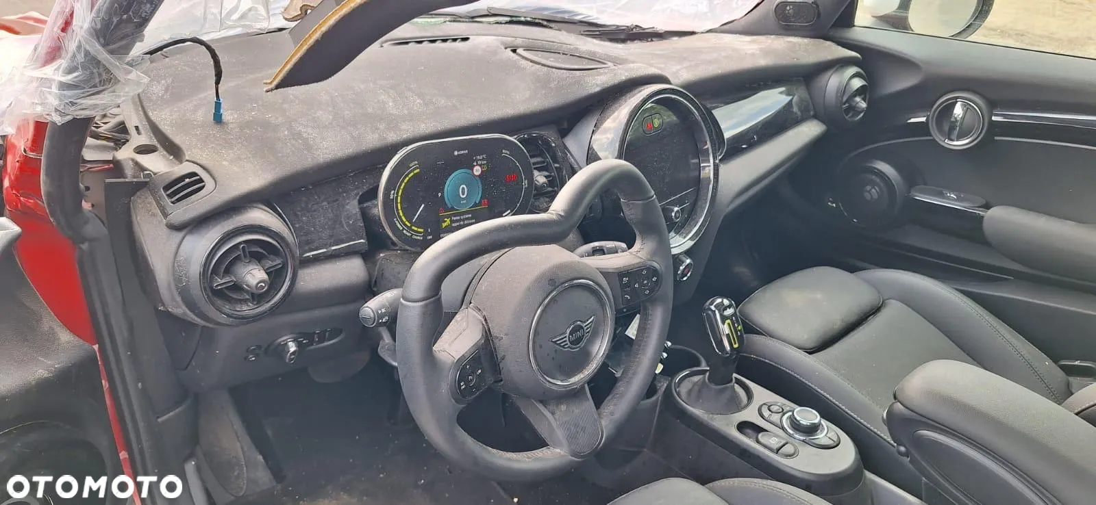 MINI Cooper SE - 16