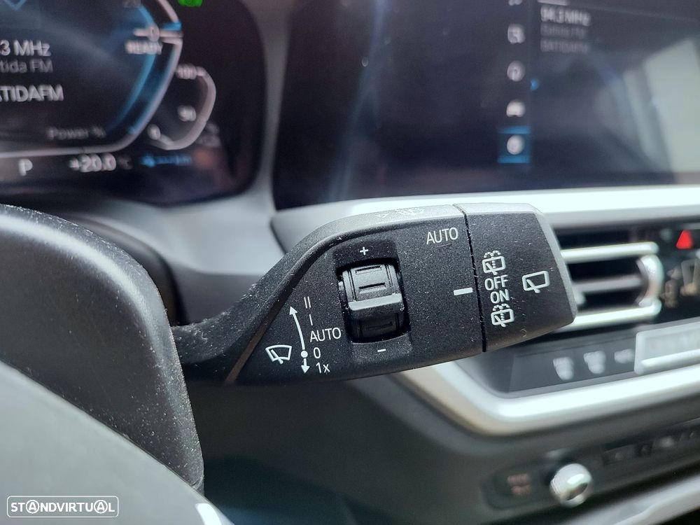 BMW 320 e Line Sport Auto - 24