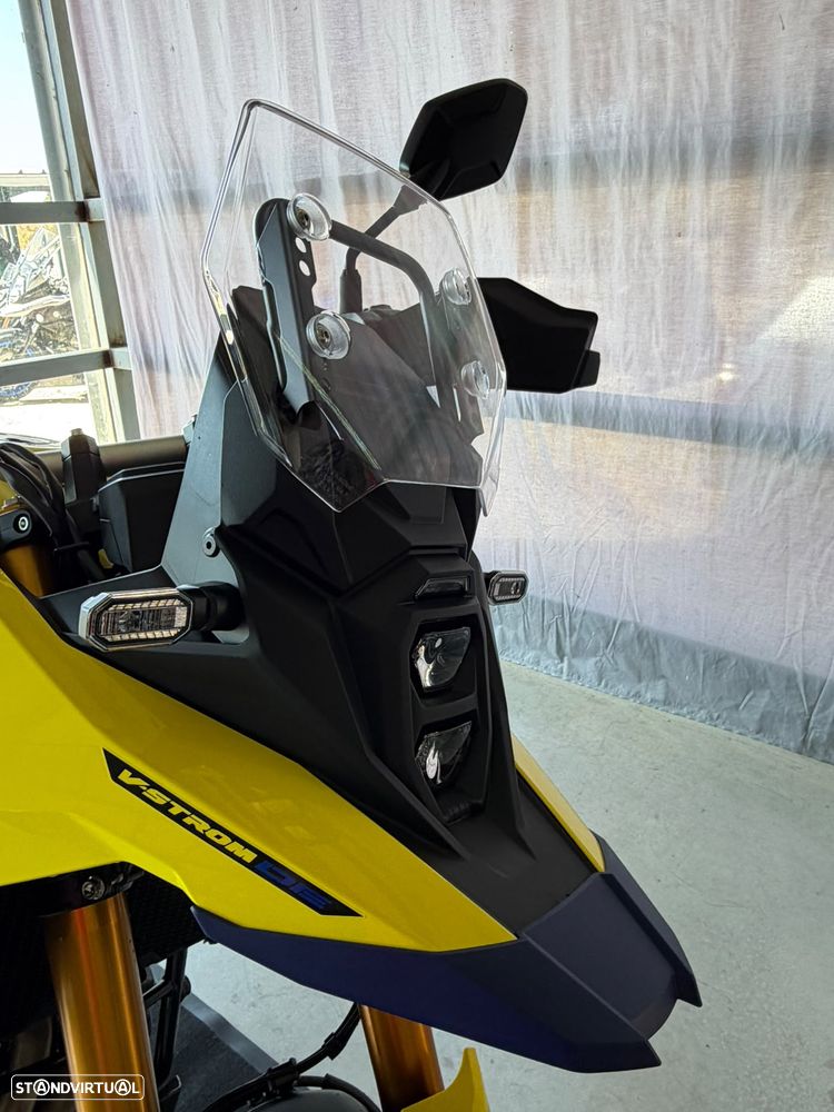 Suzuki DL 800 DE MY26 - 18
