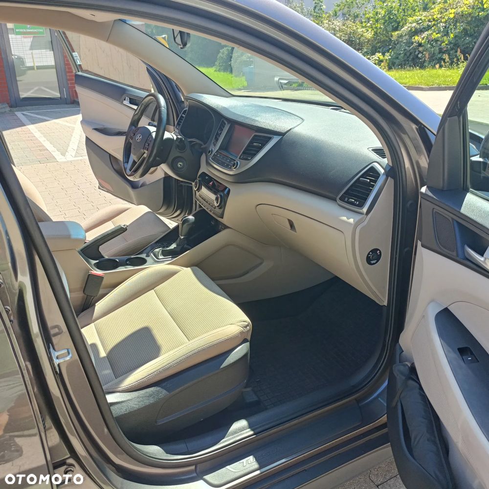 Hyundai Tucson 1.7 CRDI BlueDrive Classic 2WD DCT - 16