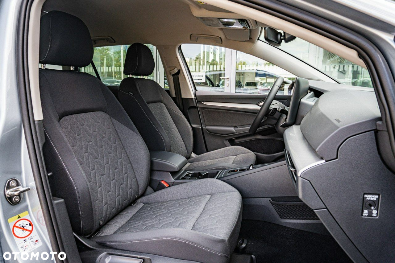 Volkswagen Golf - 14