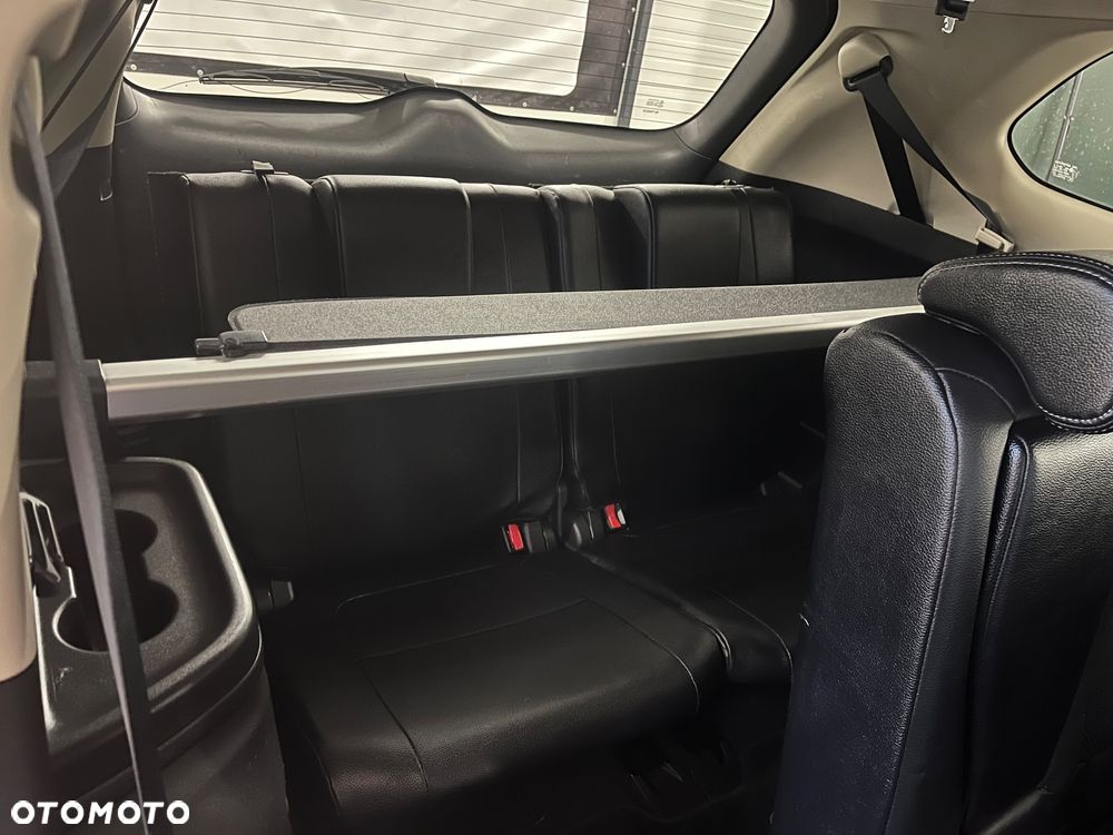 Mitsubishi Outlander - 21
