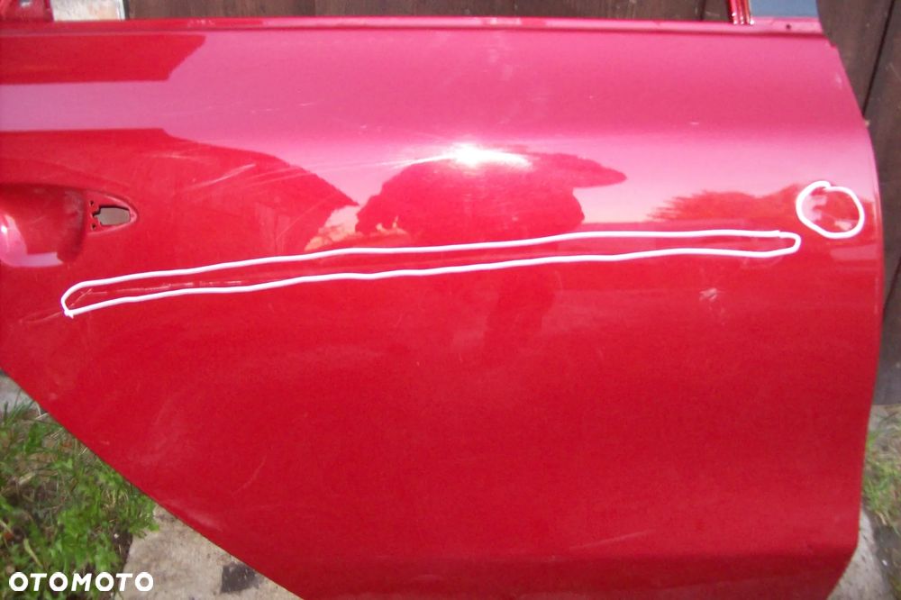 DRZWI TYLNE PRAWE KIA CEED III HB. - 2