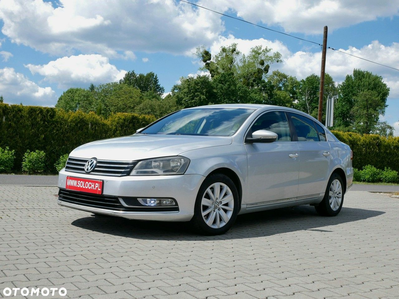 Volkswagen Passat 1.6 TDI DPF BlueMot Comfortline - 1
