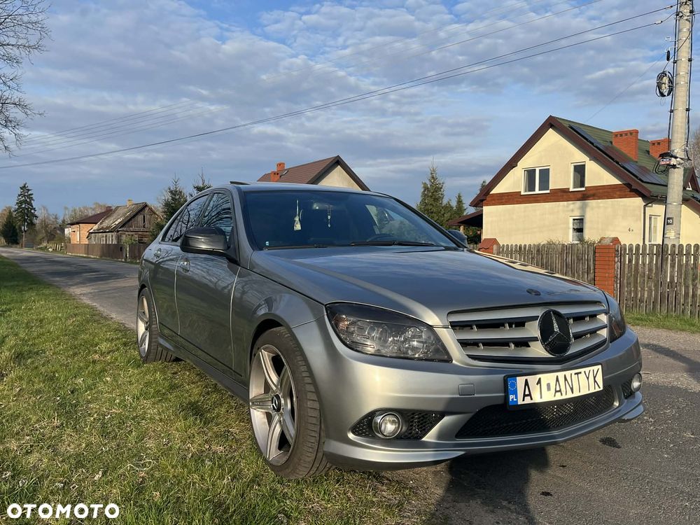 Mercedes-Benz Klasa C 300 7G-TRONIC SPORT EDITION - 3