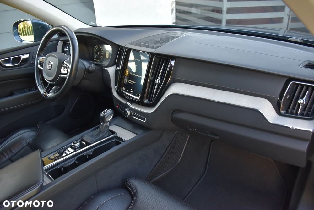 Volvo XC 60 D4 Inscription - 23