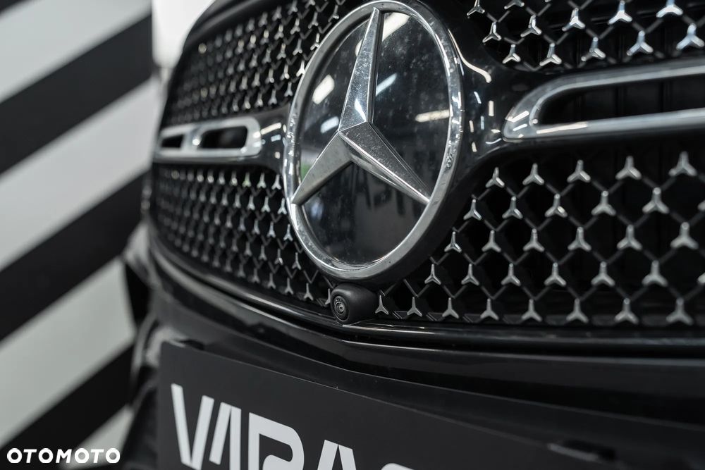 Mercedes-Benz GLC - 11