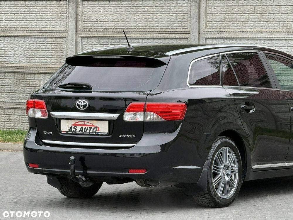 Toyota Avensis 1.8 Executive - 37