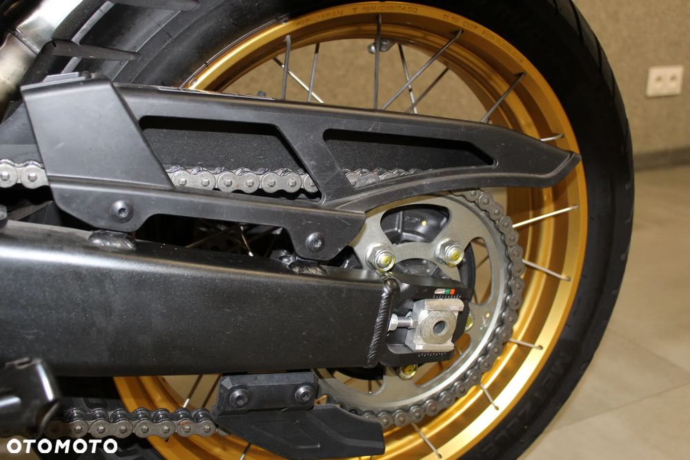Honda CRF - 24