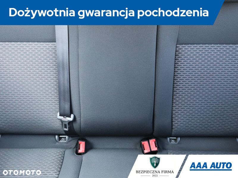 Volkswagen Golf - 12