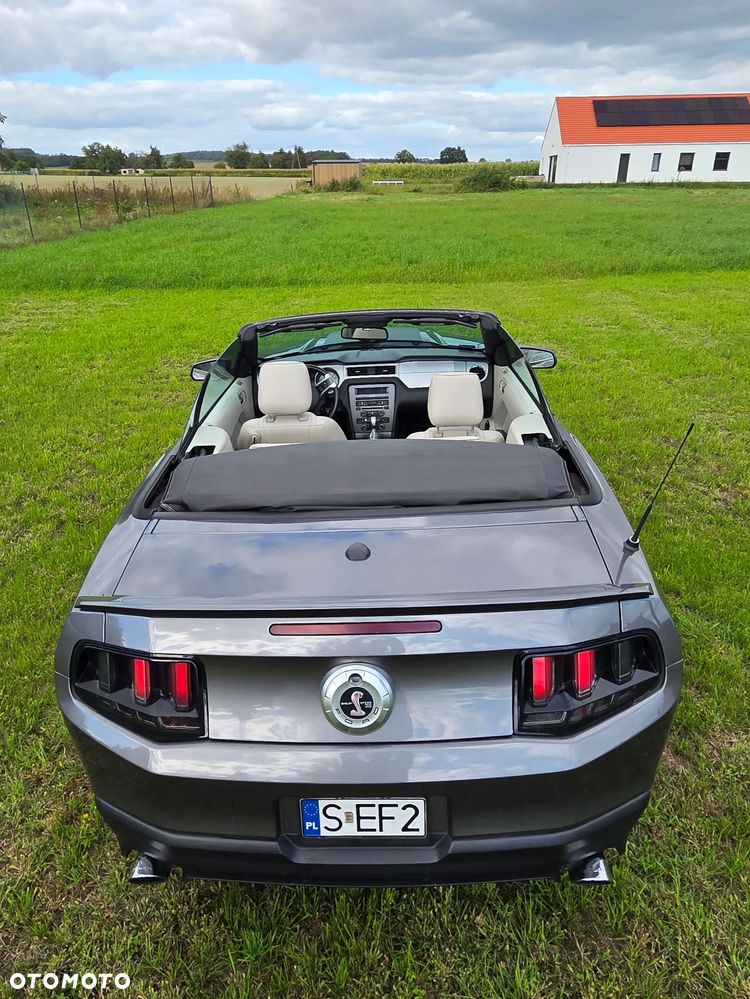 Ford Mustang 4.0 V6 Premium - 4
