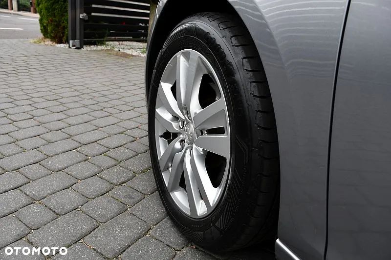 Peugeot 308 SW 1.6 BlueHDi Allure S&S - 29