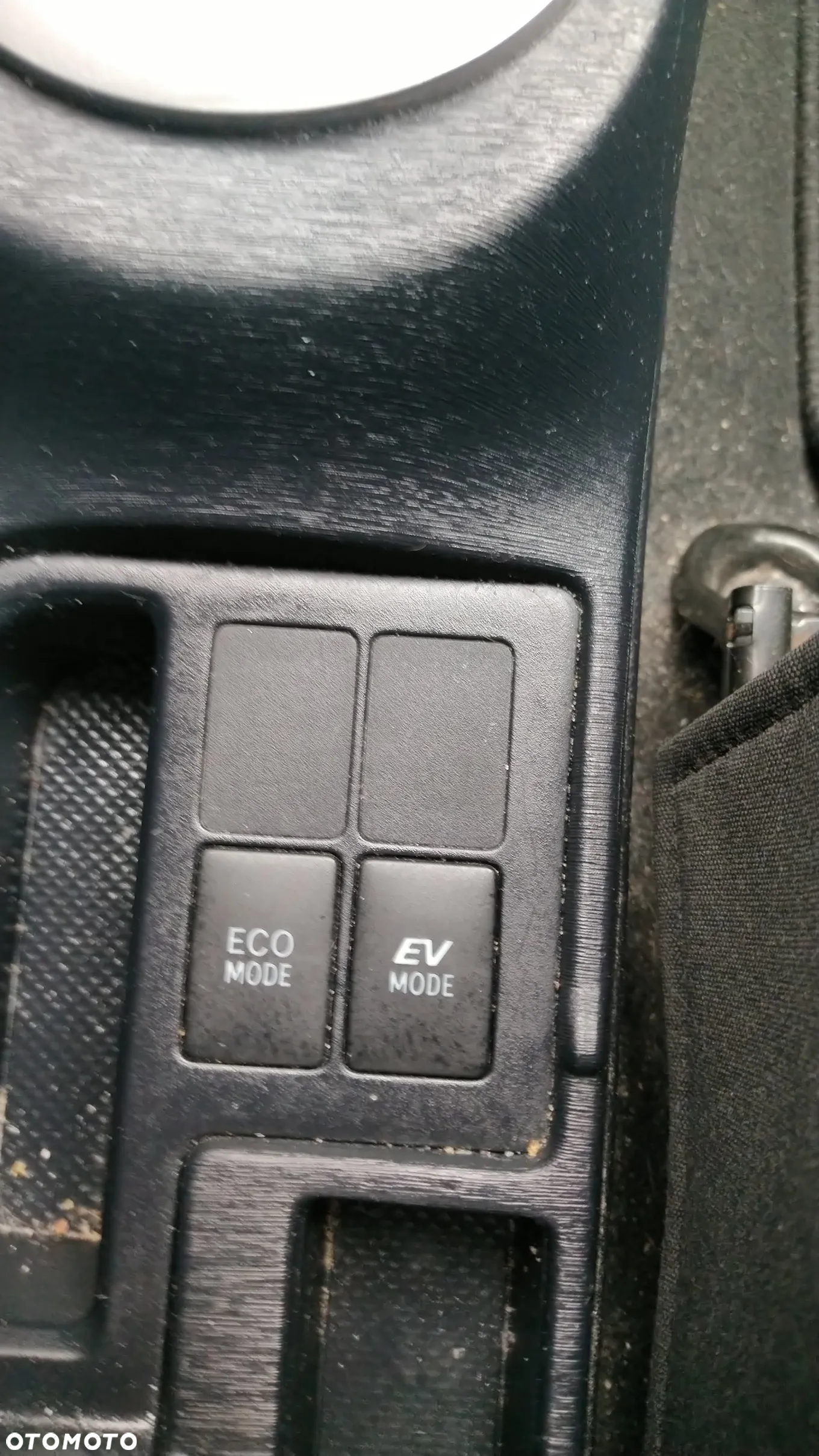 Toyota Yaris Hybrid 1.5 VVT-i Comfort - 24