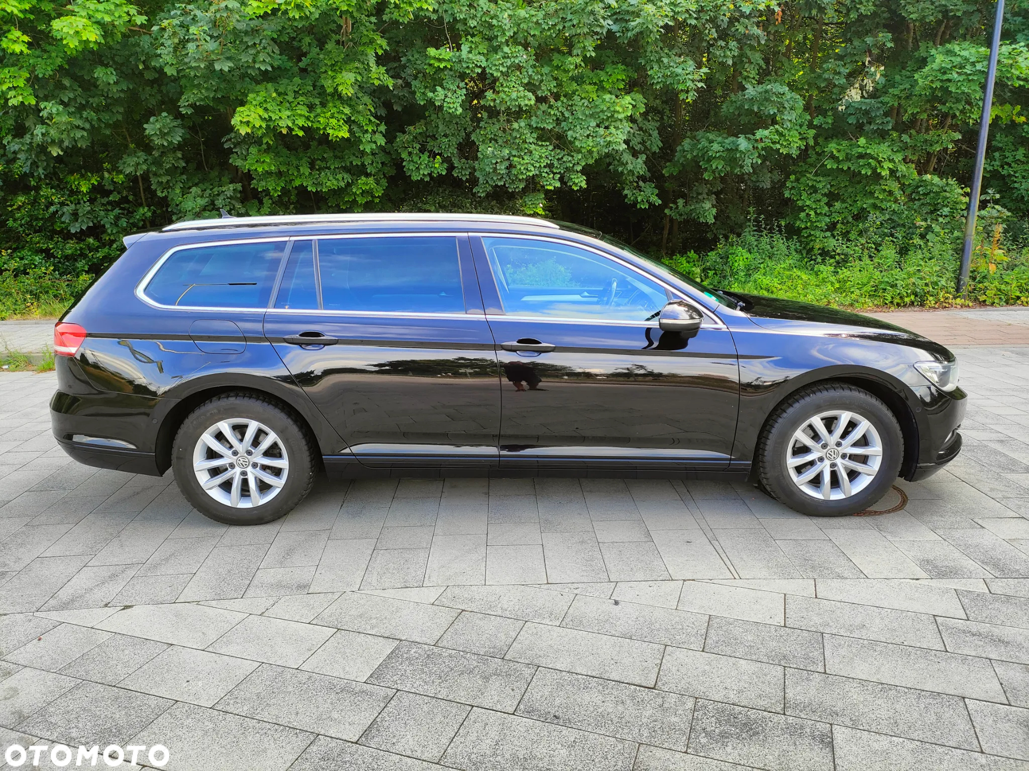 Volkswagen Passat Variant 1.6 TDI (BlueMotion Technology) DSG Trendline - 7