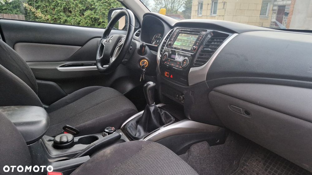 Mitsubishi L200 2.4 d DC Intense Plus EU6 - 9