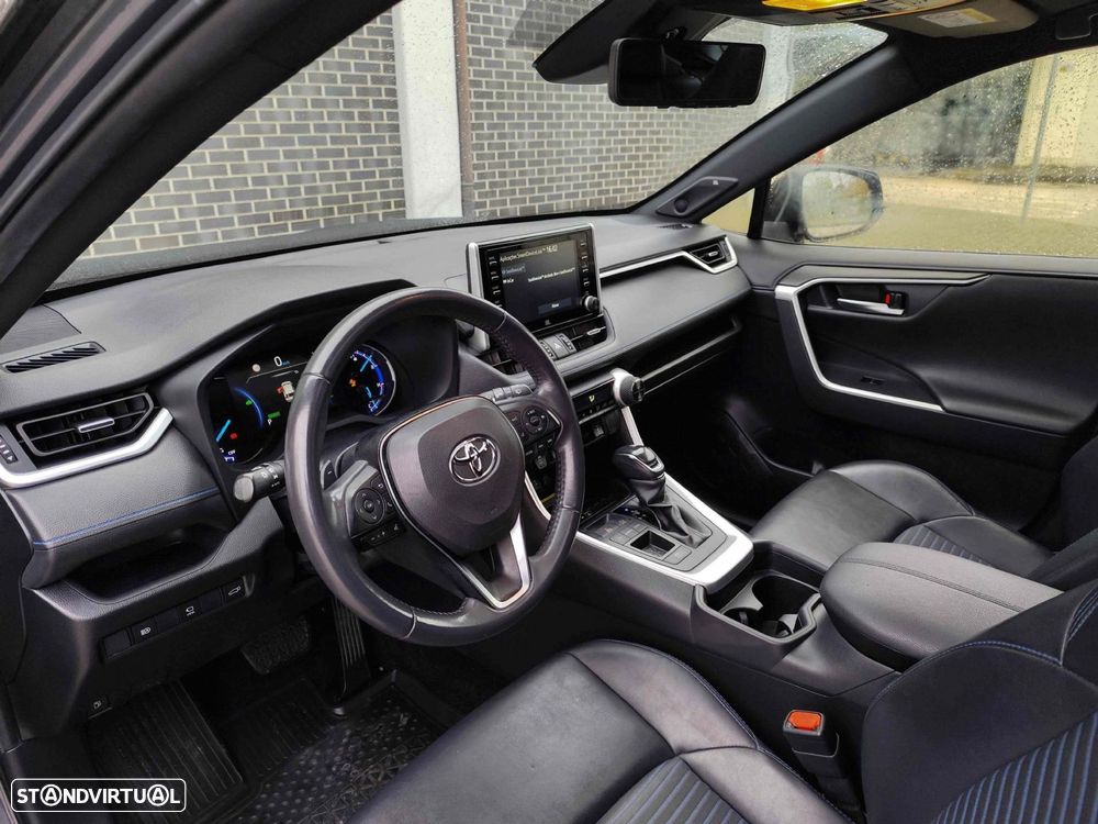 Toyota RAV4 2.5 HDF Square Collection - 13