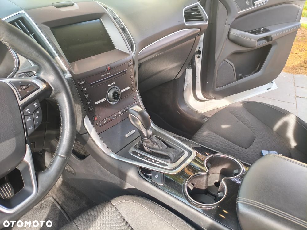 Ford S-Max - 40