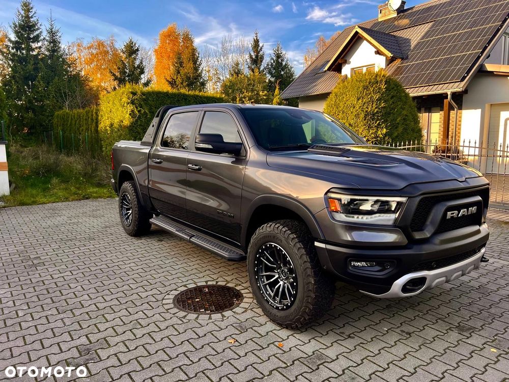 Dodge RAM 1500 5.7 4x4 - 2