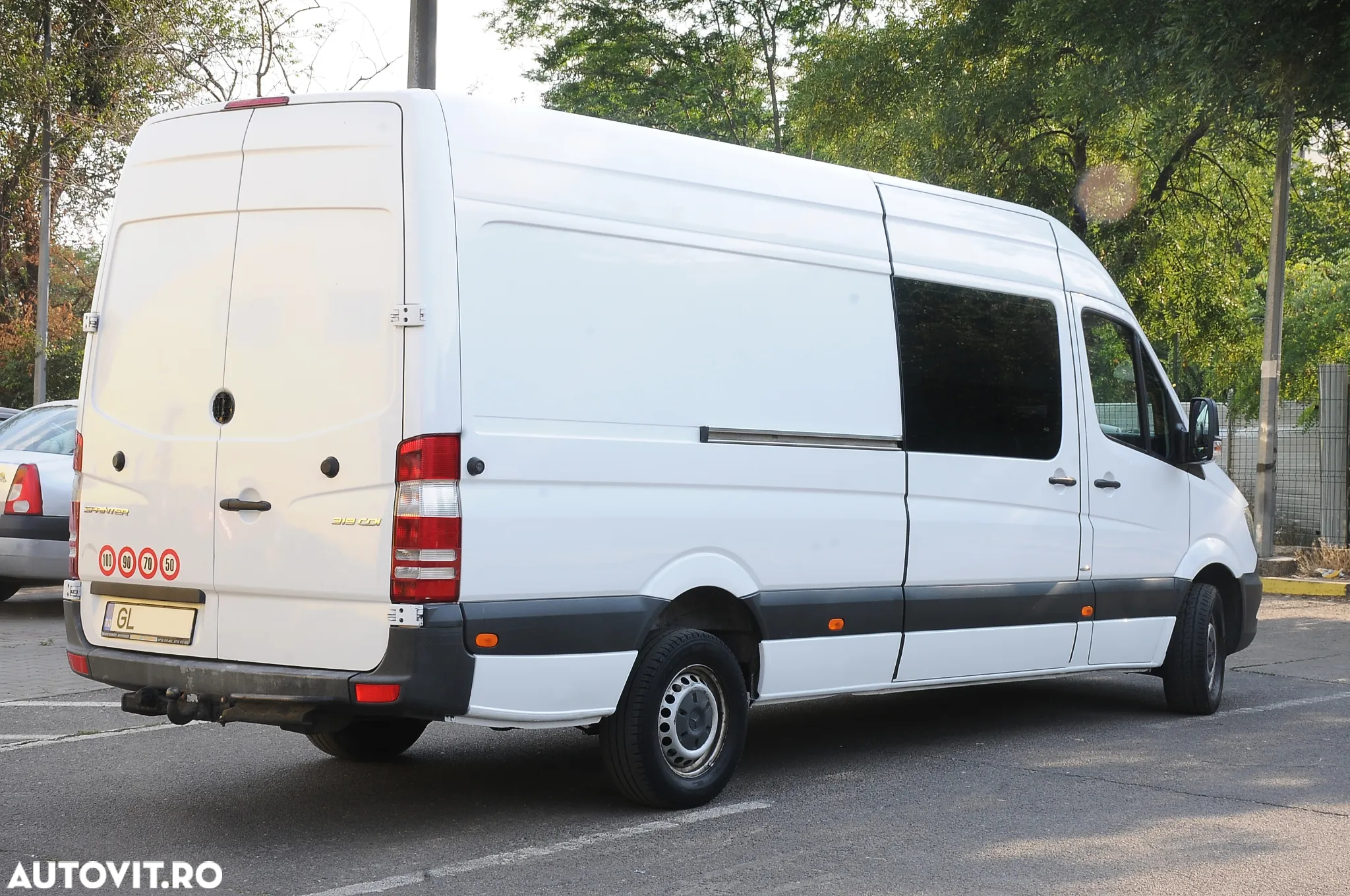 Mercedes-Benz Sprinter - 4