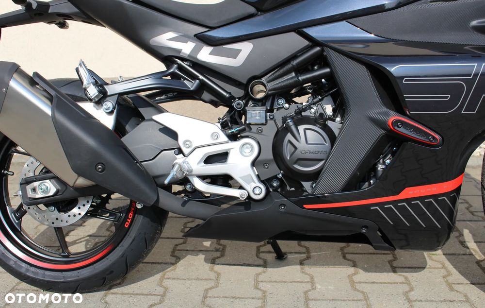 CFMoto 450SR - 16