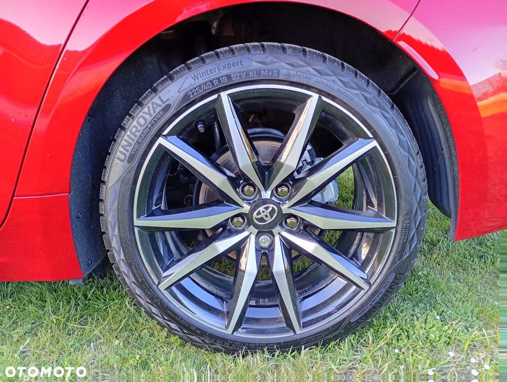 Toyota Corolla 1.8 Hybrid GR Sport - 22