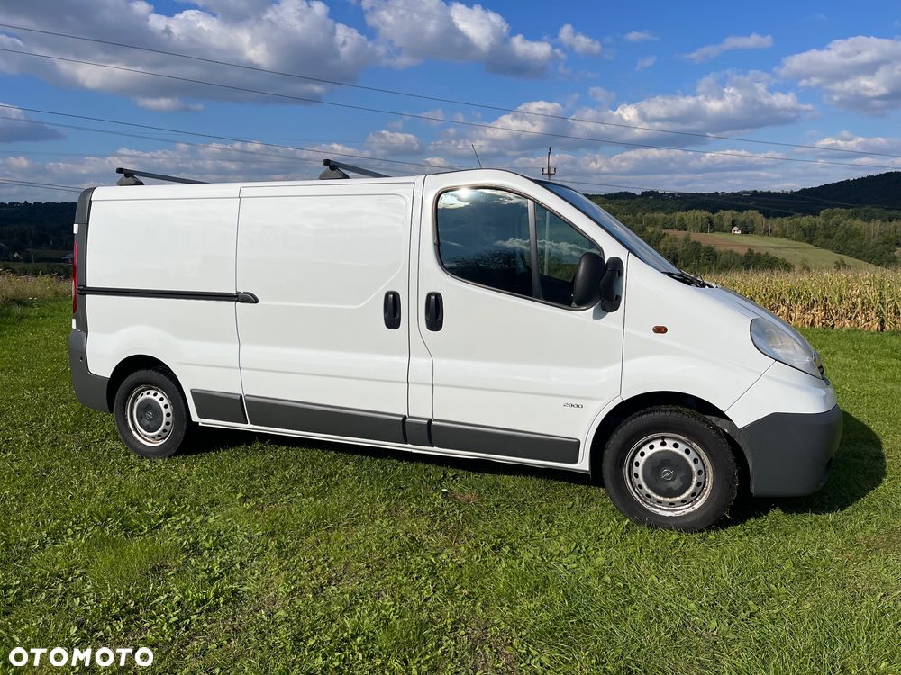 Opel Vivaro - 13