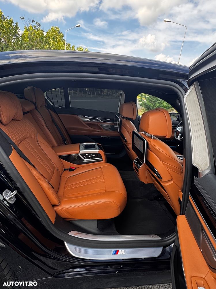 BMW Seria 7 730Ld xDrive - 14