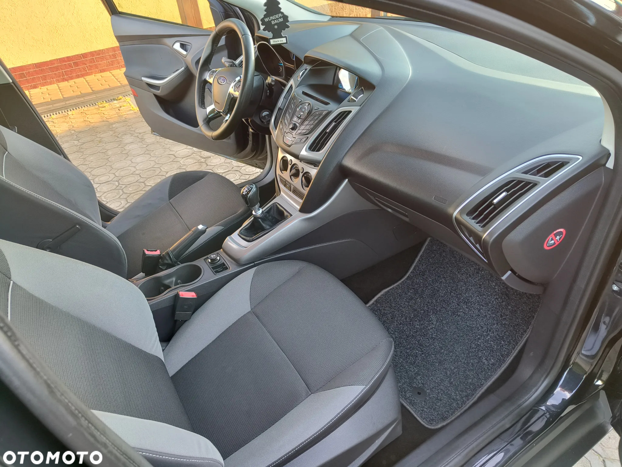 Ford Focus - 18