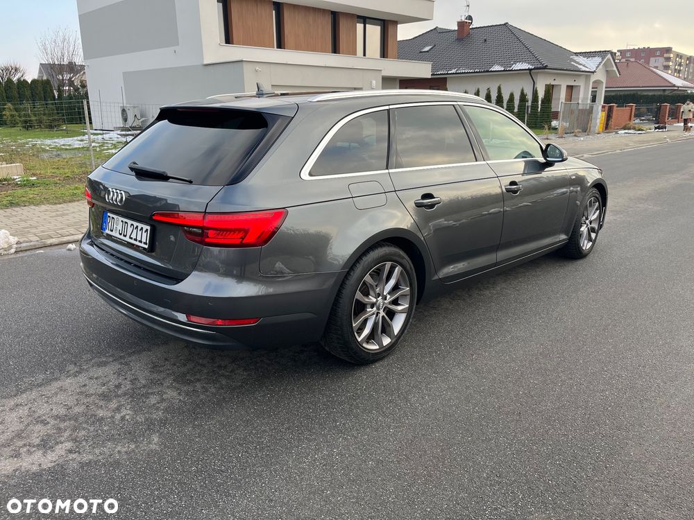 Audi A4 Avant 2.0 TDI S tronic - 12
