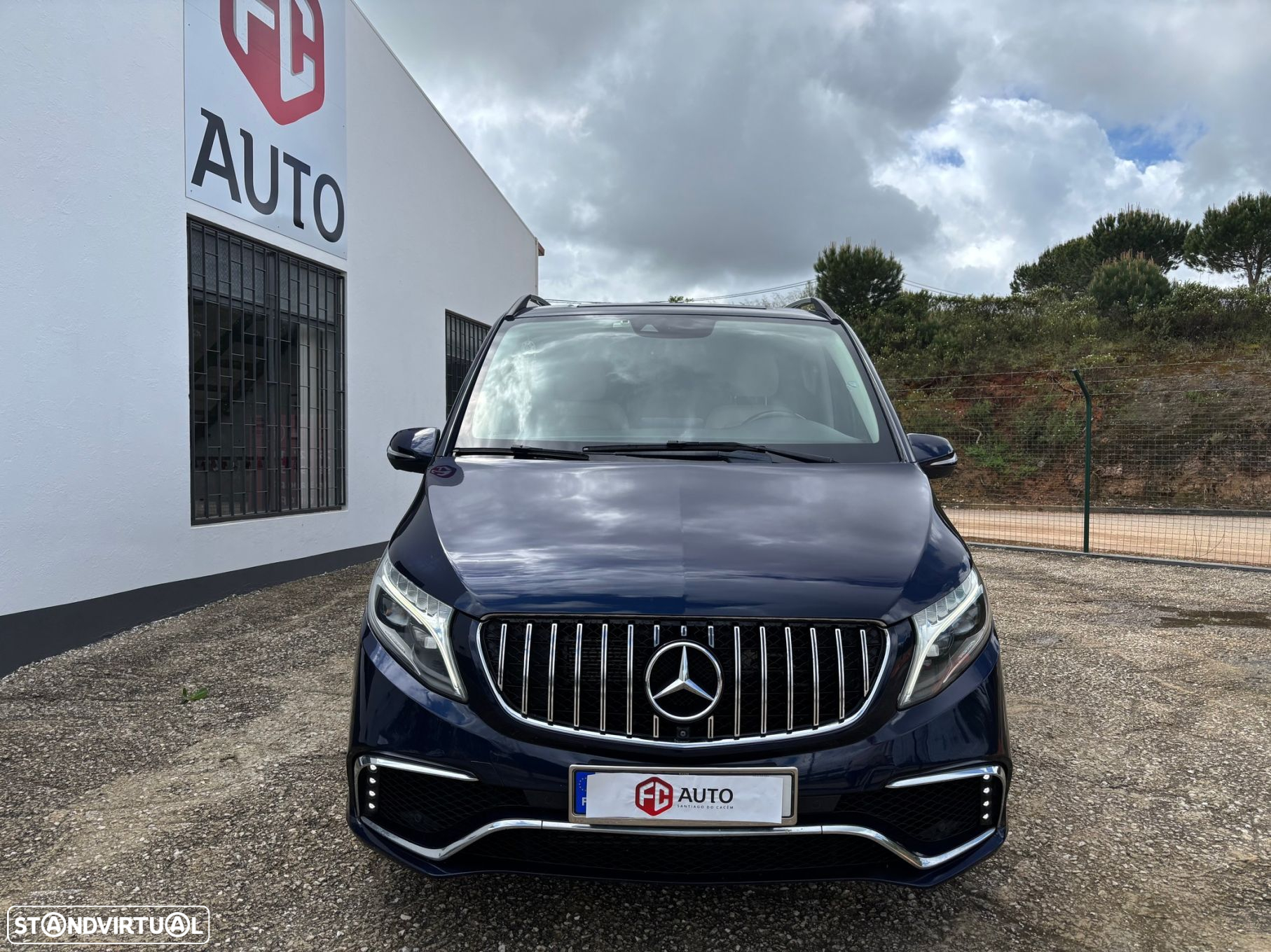 Mercedes-Benz V 250 BlueTEC Longo Avantgarde - 4