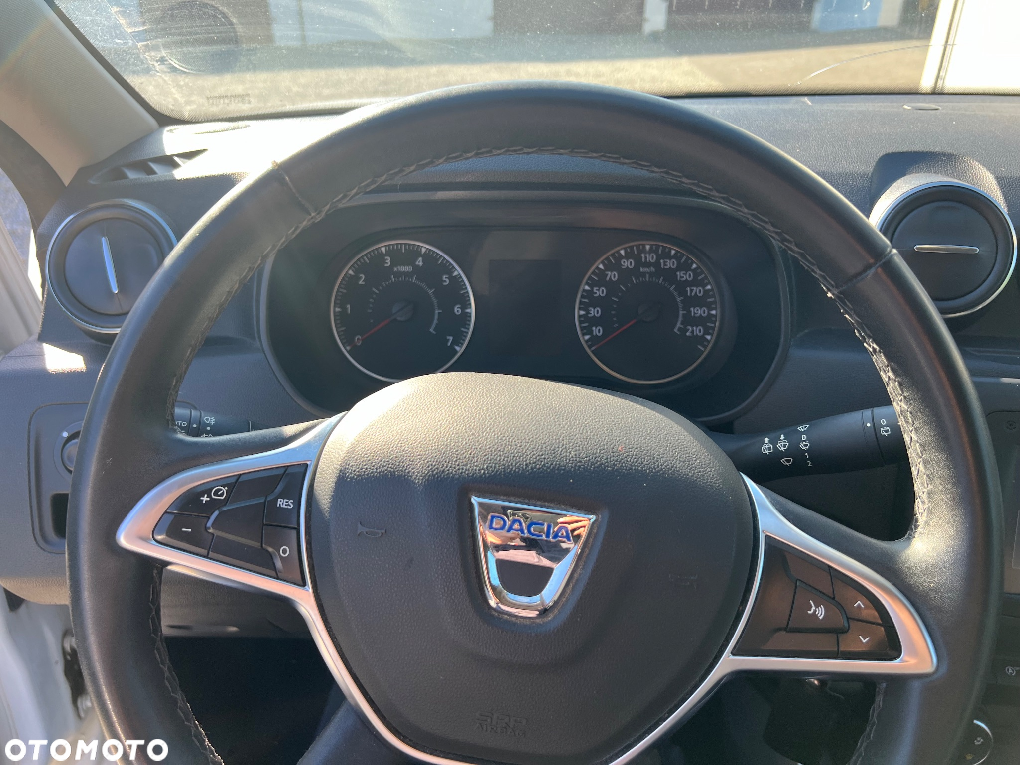 Dacia Duster 1.2 TCe Prestige 4WD - 23