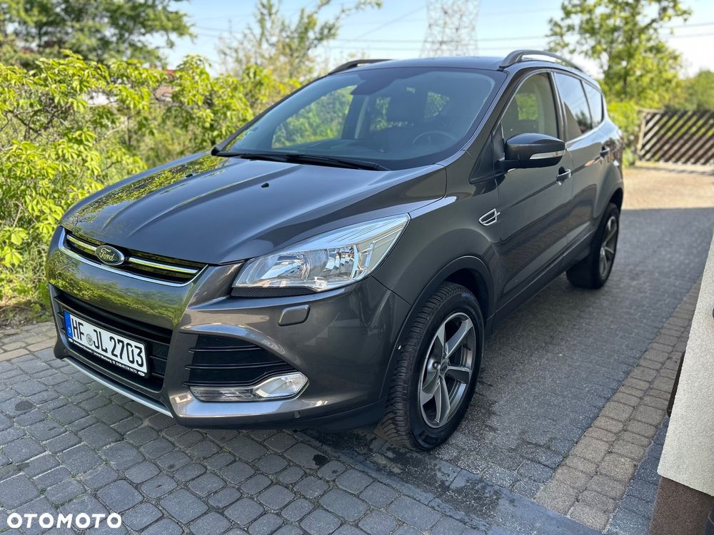 Ford Kuga 2.0 TDCi 2x4 Titanium - 1